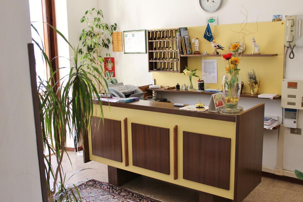 Hotel Hamburg Senigallia Luaran gambar